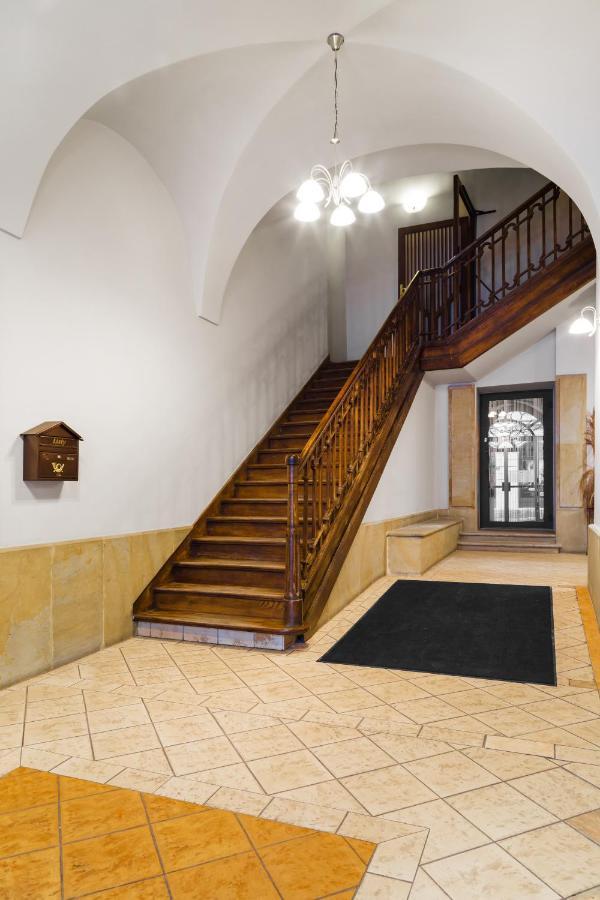 Glamorous Apartment In Heart Of Old Town Krakkó Kültér fotó